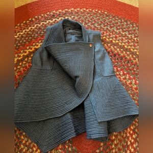 Women's Denim Sleeveless Jacket With Peplum